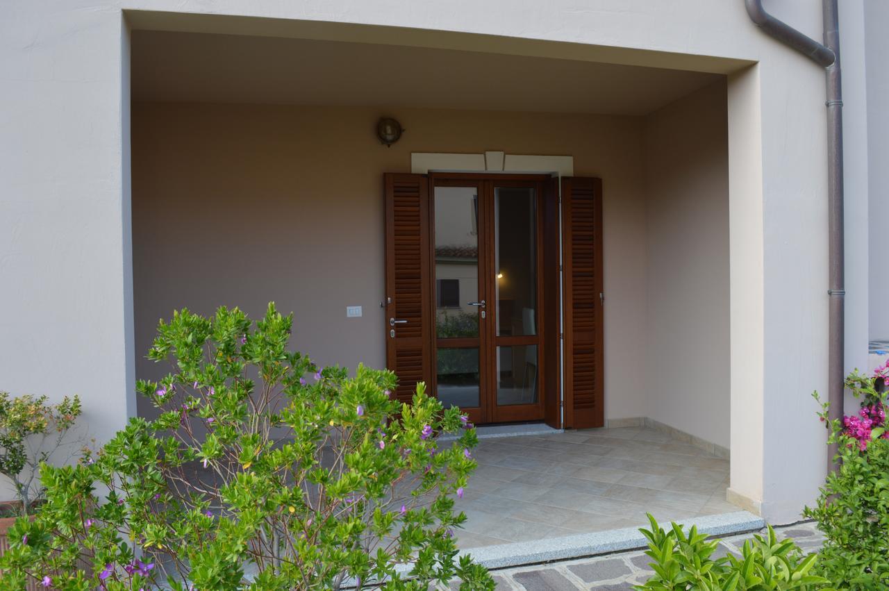 Guest Rooms Affittacamere San Teodoro  Exterior photo